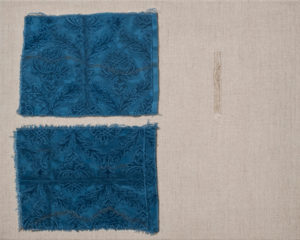 Linda mccue Painting and Weaving 2022 Oil on linen 40 x 50 cm