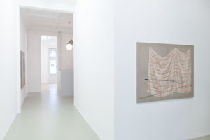 Linda mccue ausstellungsansichten the materials 9
